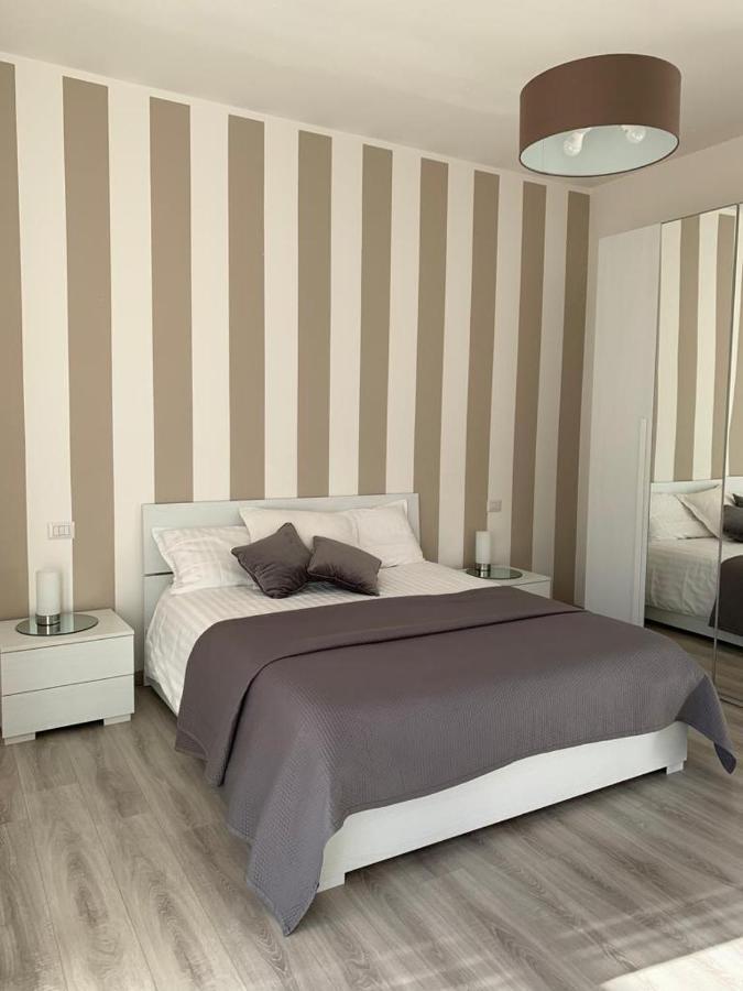 Fior&Iris Apartments Στρέσα Εξωτερικό φωτογραφία