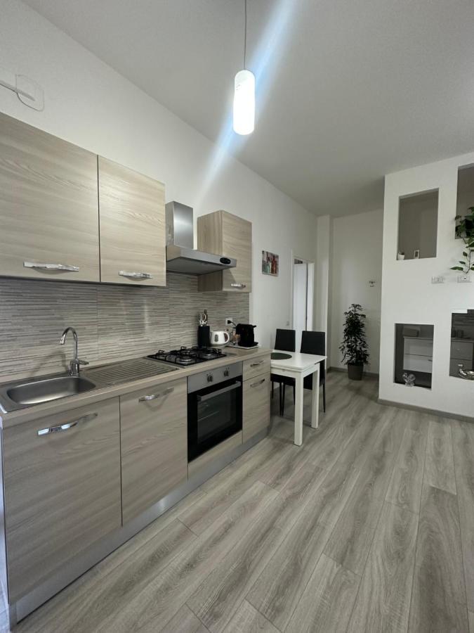 Fior&Iris Apartments Στρέσα Εξωτερικό φωτογραφία