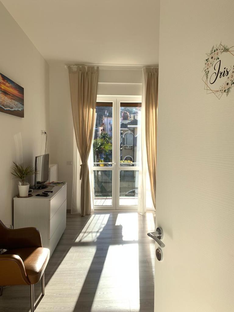 Fior&Iris Apartments Στρέσα Εξωτερικό φωτογραφία